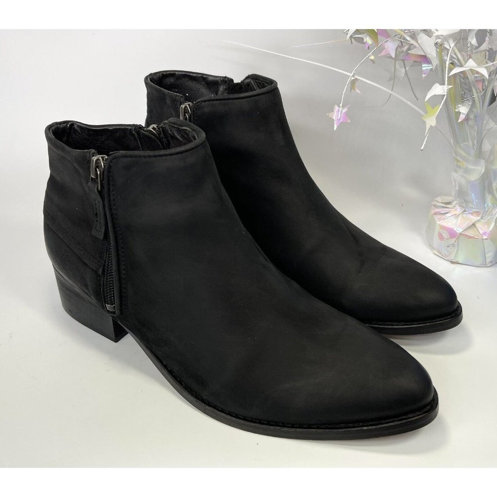 Vintage Sneaky Steve  Women's Ankle Black Leather Boots Classic Sz US 10 EUR 41